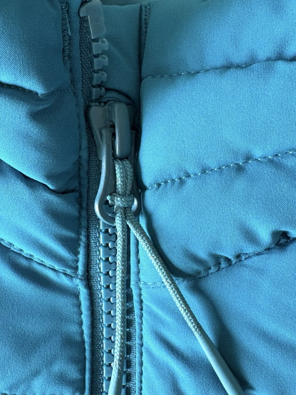 WindRiver HD1 T-MAX Teal Quilted Puffer Vest – Women's Small - Picture 12 of 16